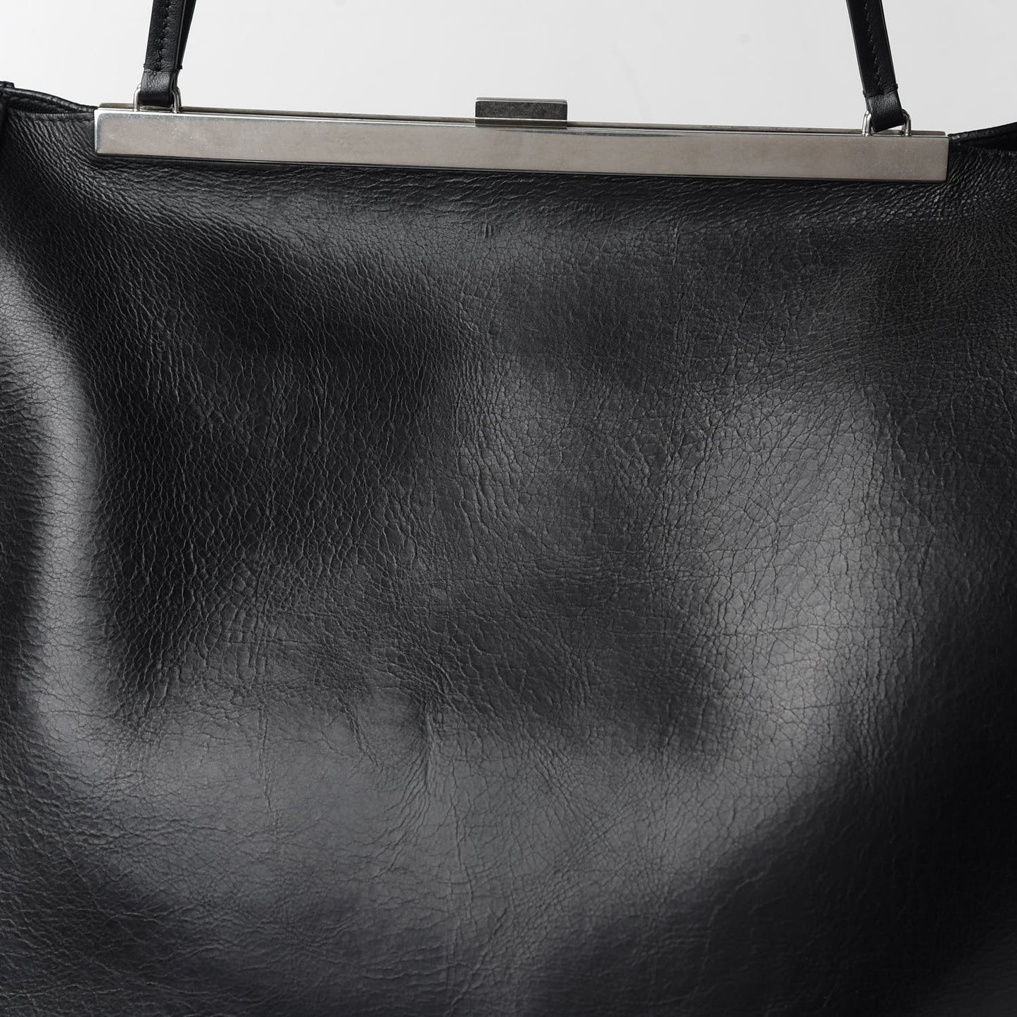 Calfskin Clasp Horizontal Cabas Black
