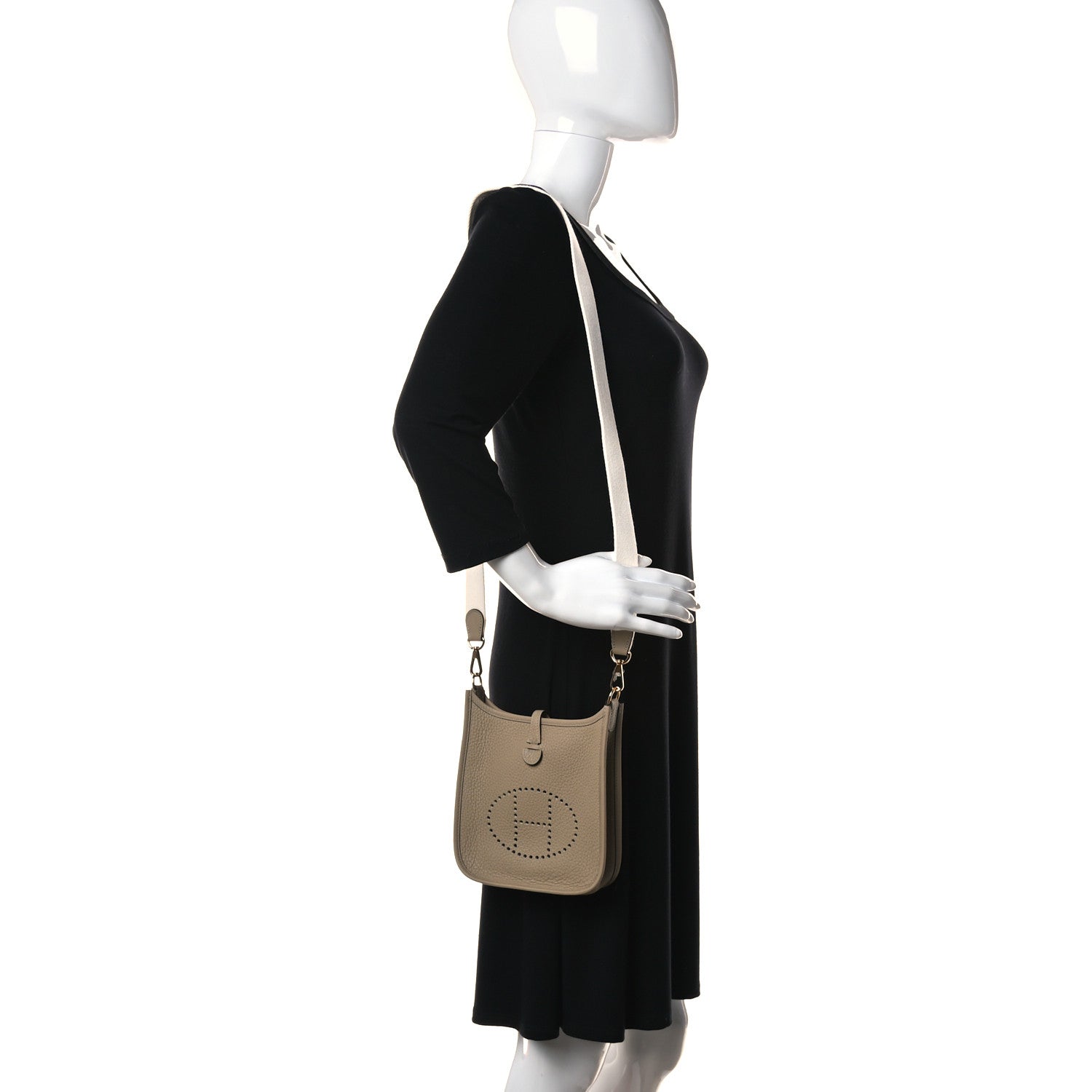 Hermes Taurillon Clemence Amazone Evelyne TPM Trench Craie 2 of 9