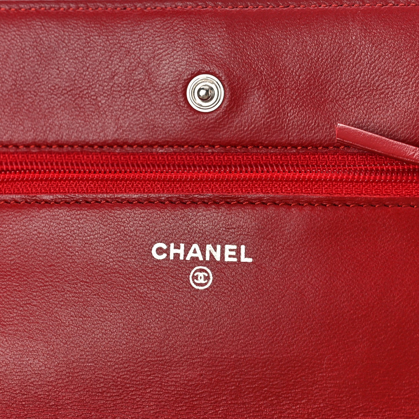 Lambskin Quilted Wallet On Chain WOC Red