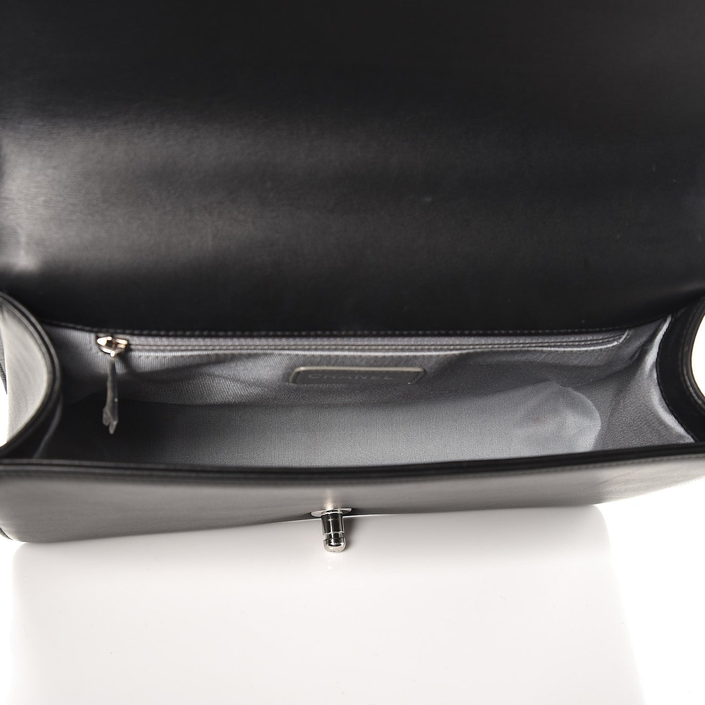 Calfskin Chevron New Medium Boy Flap Black