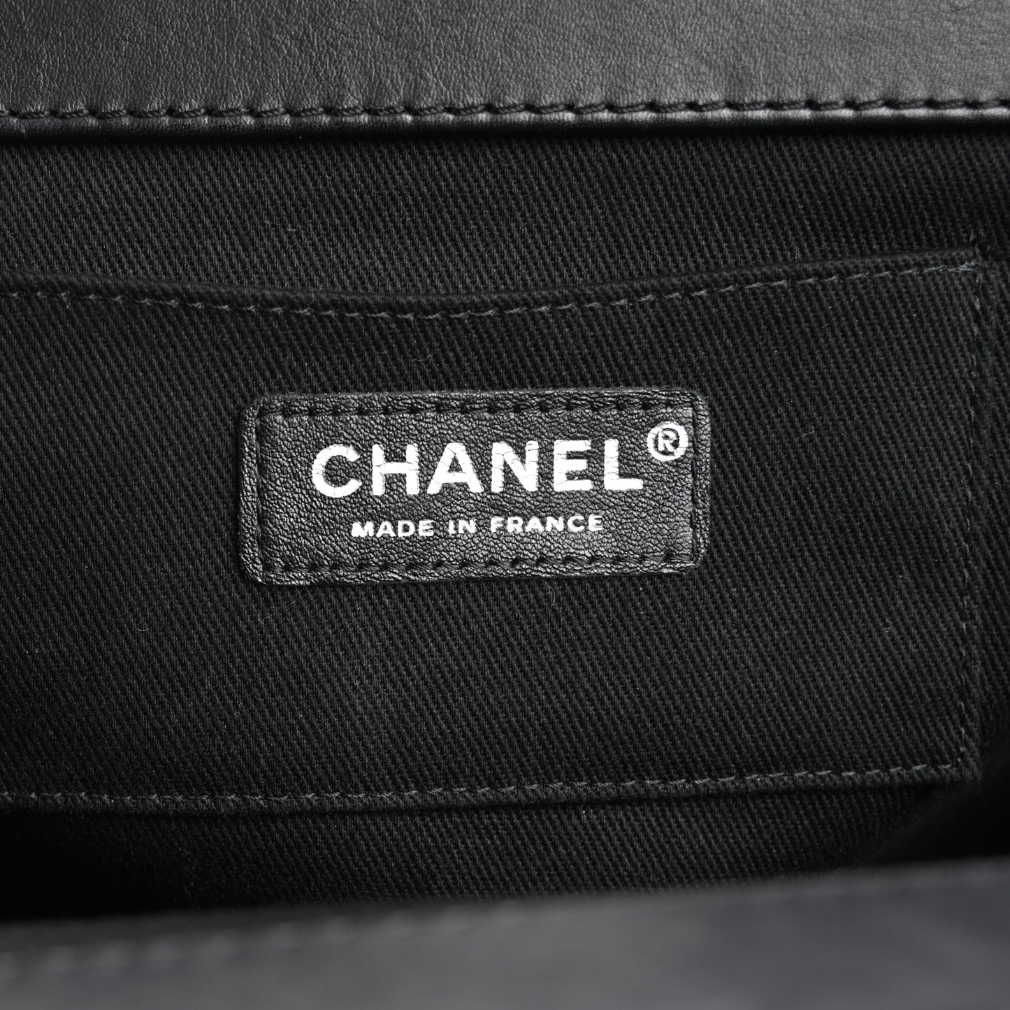 Patent CC Quilted Timeless Clutch Black