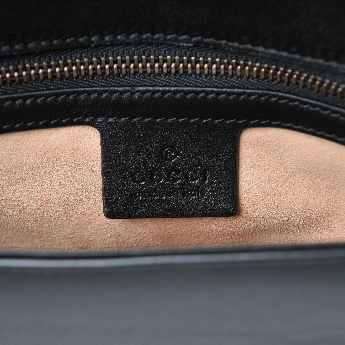 Calfskin Matelasse Medium GG Marmont Shoulder Bag Black