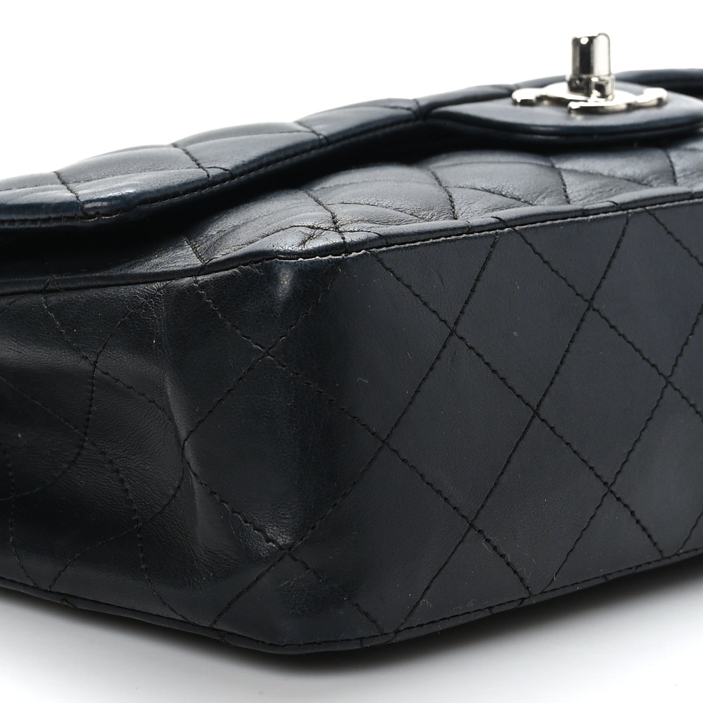Lambskin Quilted Medium Double Flap Bijoux Chain Black