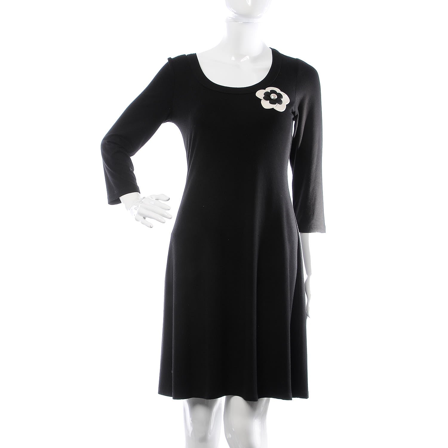 Chanel Lambskin Grosgrain Camellia Brooch Black White 2 of 8