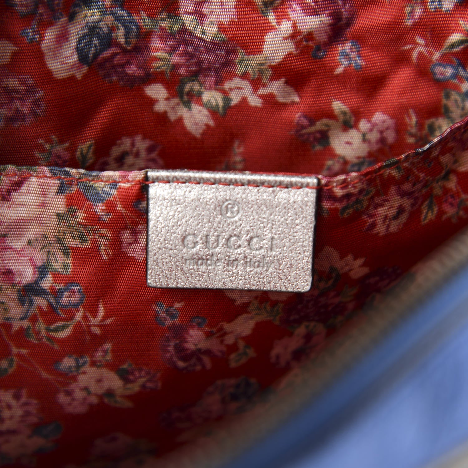 Gucci Laminated Nappa Trapuntata Small Zumi Shoulder Bag Rosso Marine Argento 8 of 10