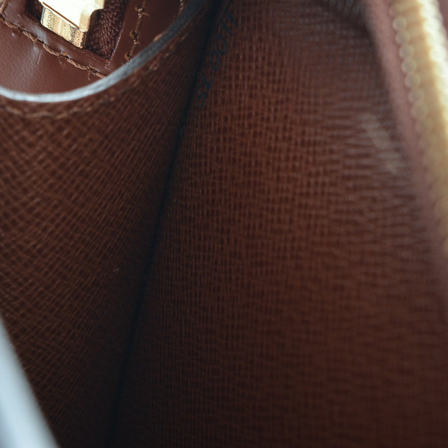 Monogram Pochette Homme