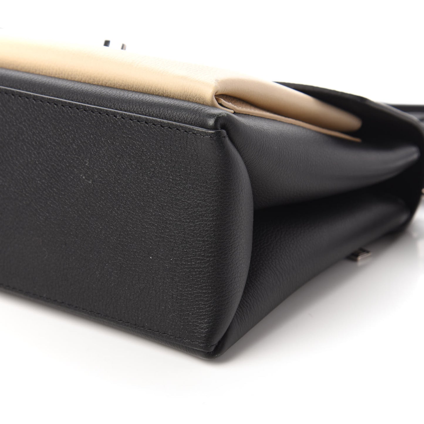 Soft Calfskin My Lockme Top Handle Vanille Black