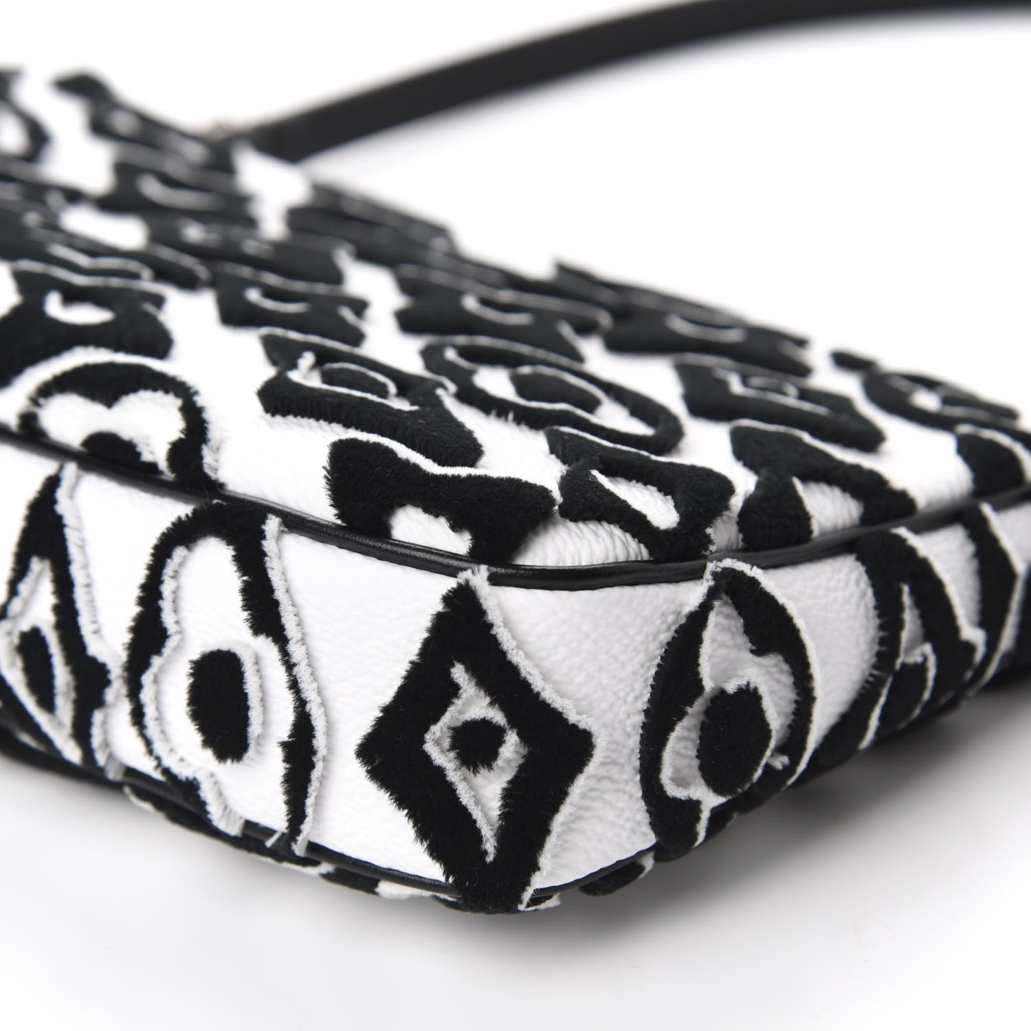 Louis Vuitton X UF Tufted Monogram Pochette Accessories White Black 7 of 11