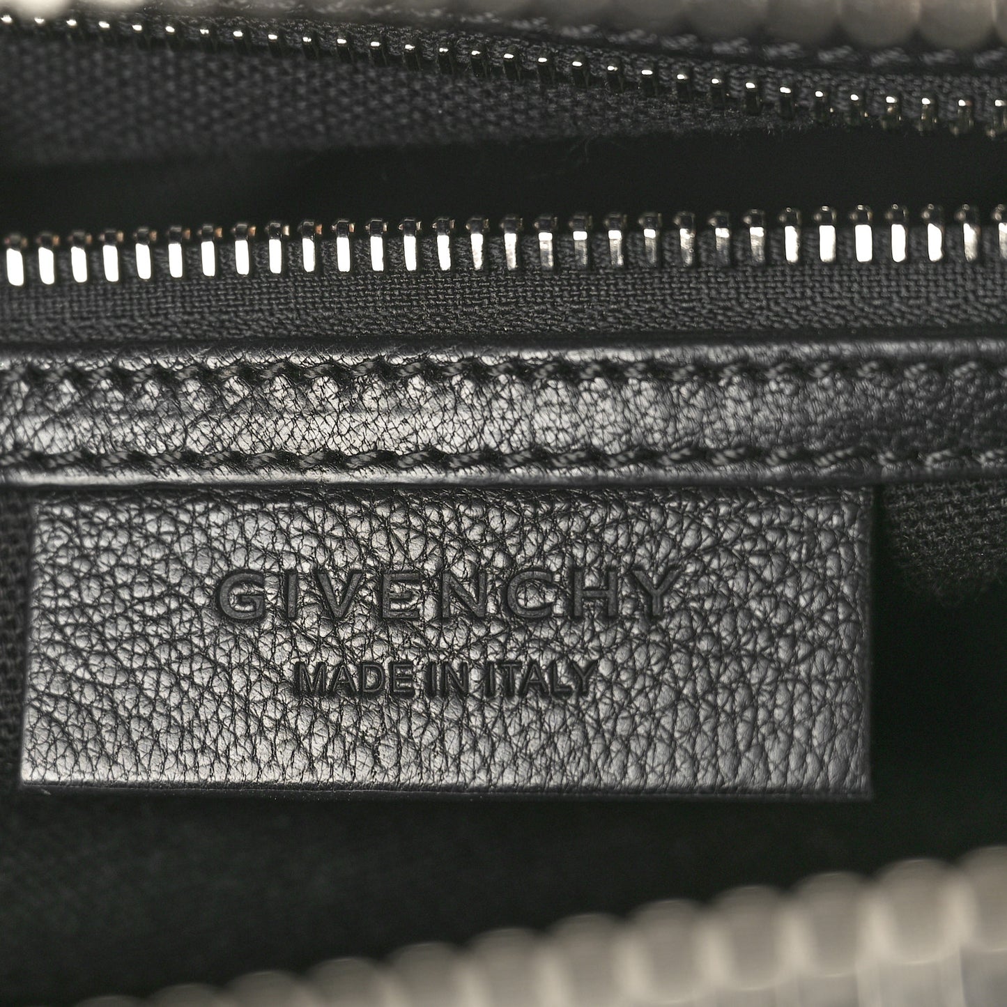 Sugar Goatskin Small Antigona Black