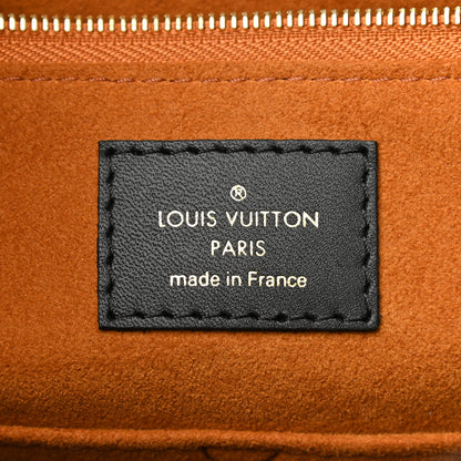 Louis Vuitton Empreinte Monogram Giant Onthego MM Black 6 of 9
