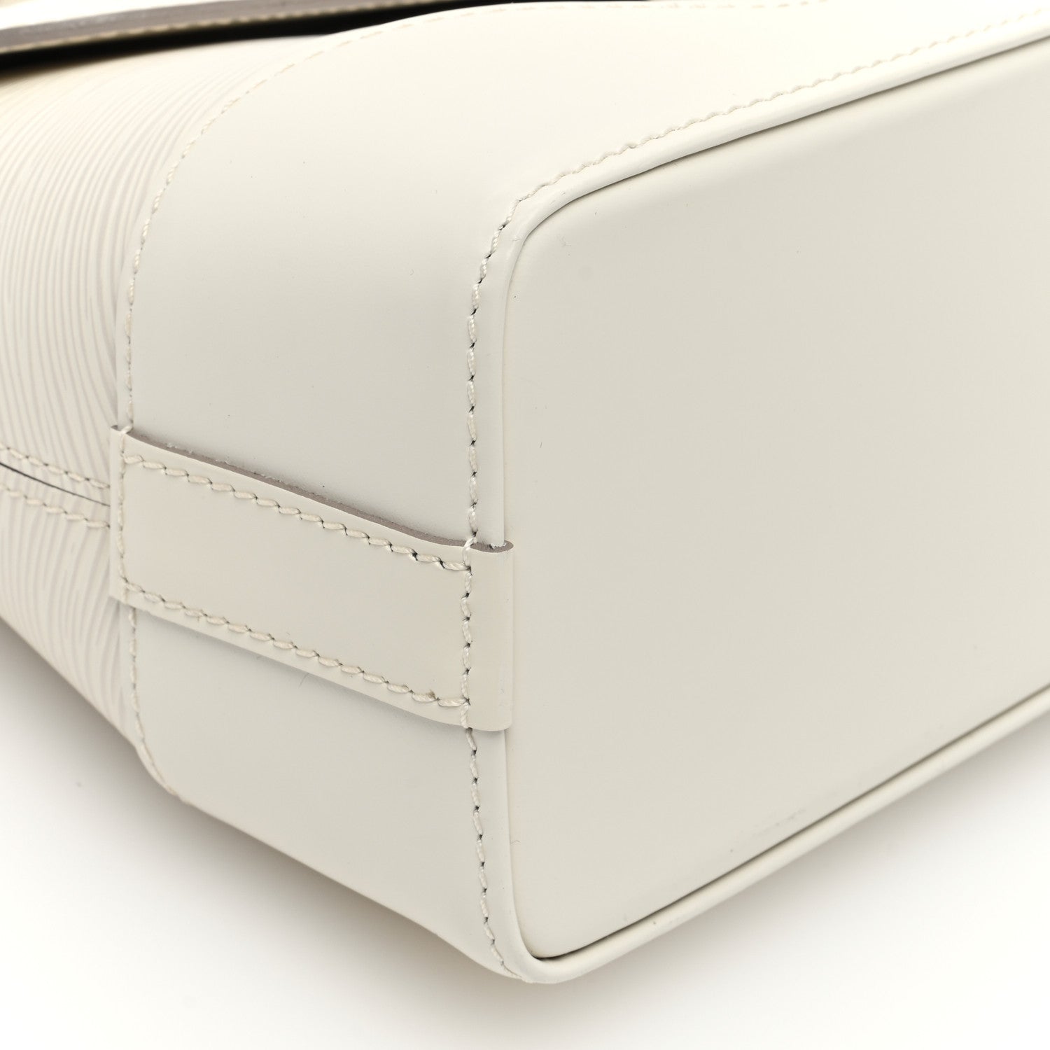 Louis Vuitton Epi Bagatelle PM White 8 of 9
