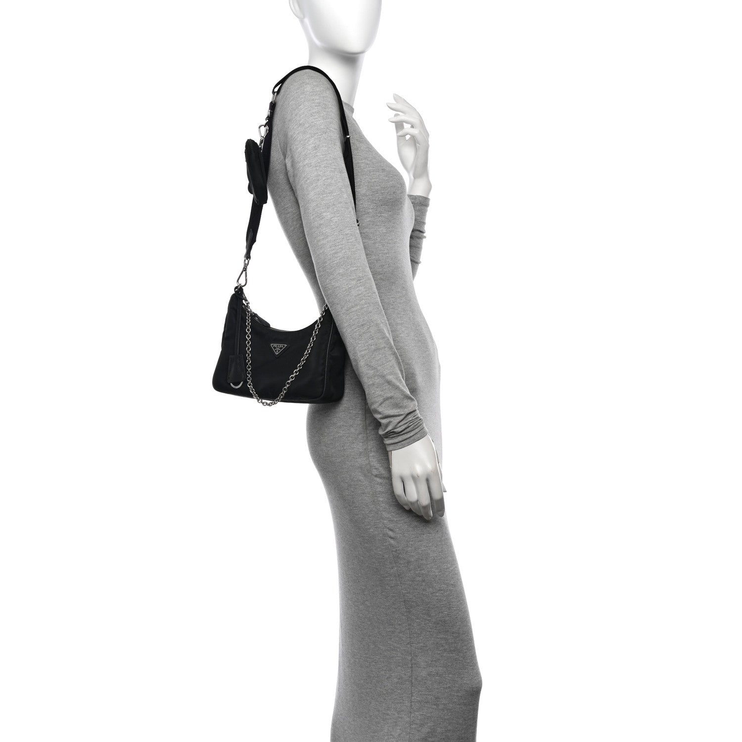 Prada Nylon Re-Edition 2005 Shoulder Bag Black 2 of 11