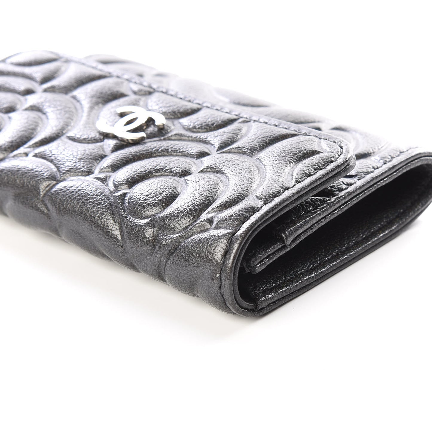 Goatskin Camellia Embossed Flap Card Holder Wallet Grey