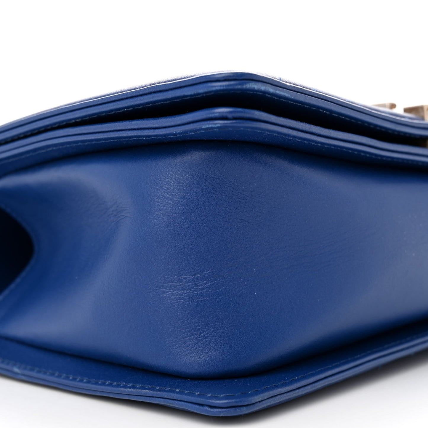 Matte Snakeskin Medium Boy Flap Blue