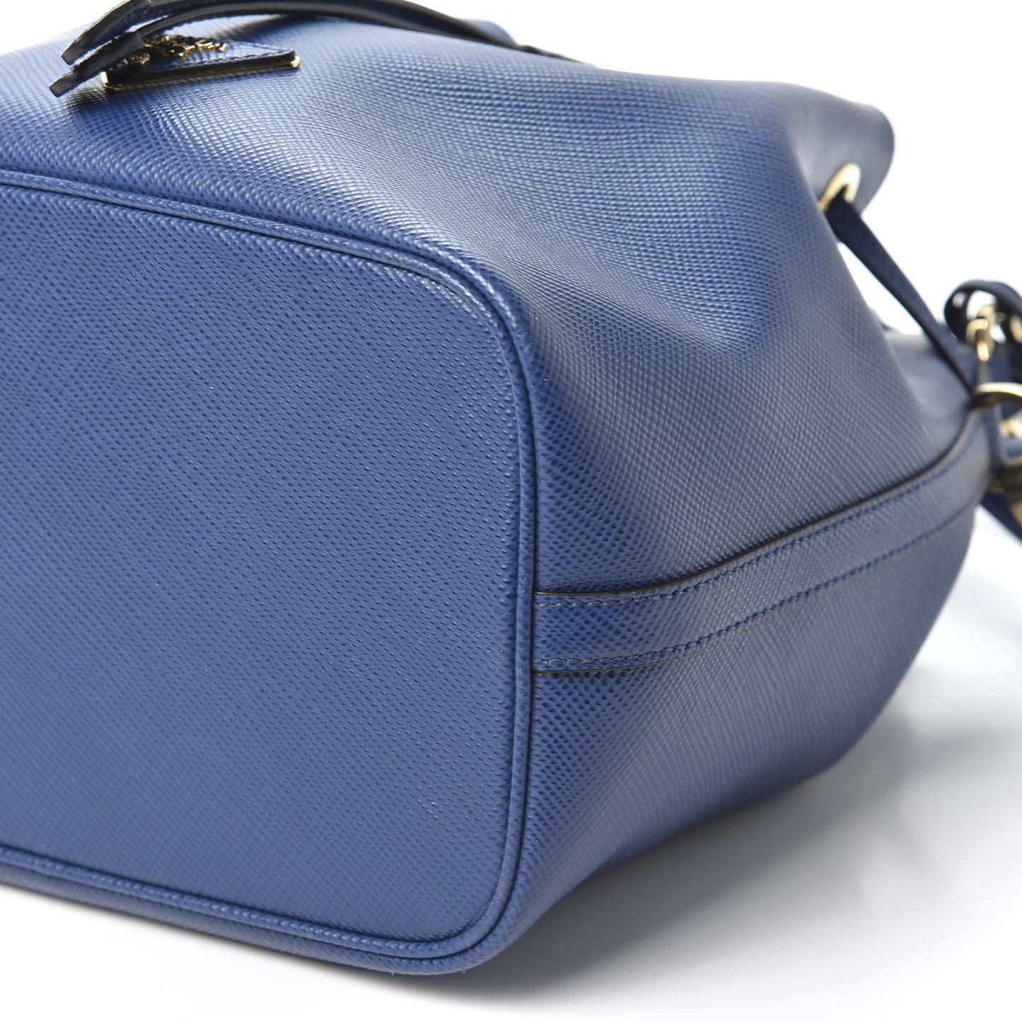 Saffiano Bucket Bag Bluette