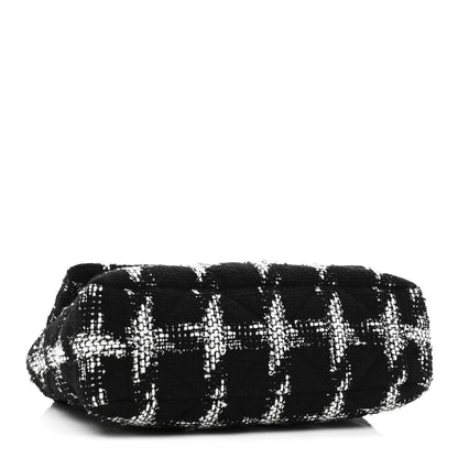 Chanel Tweed Quilted Large Chanel 19 Flap Black White 4 of 11