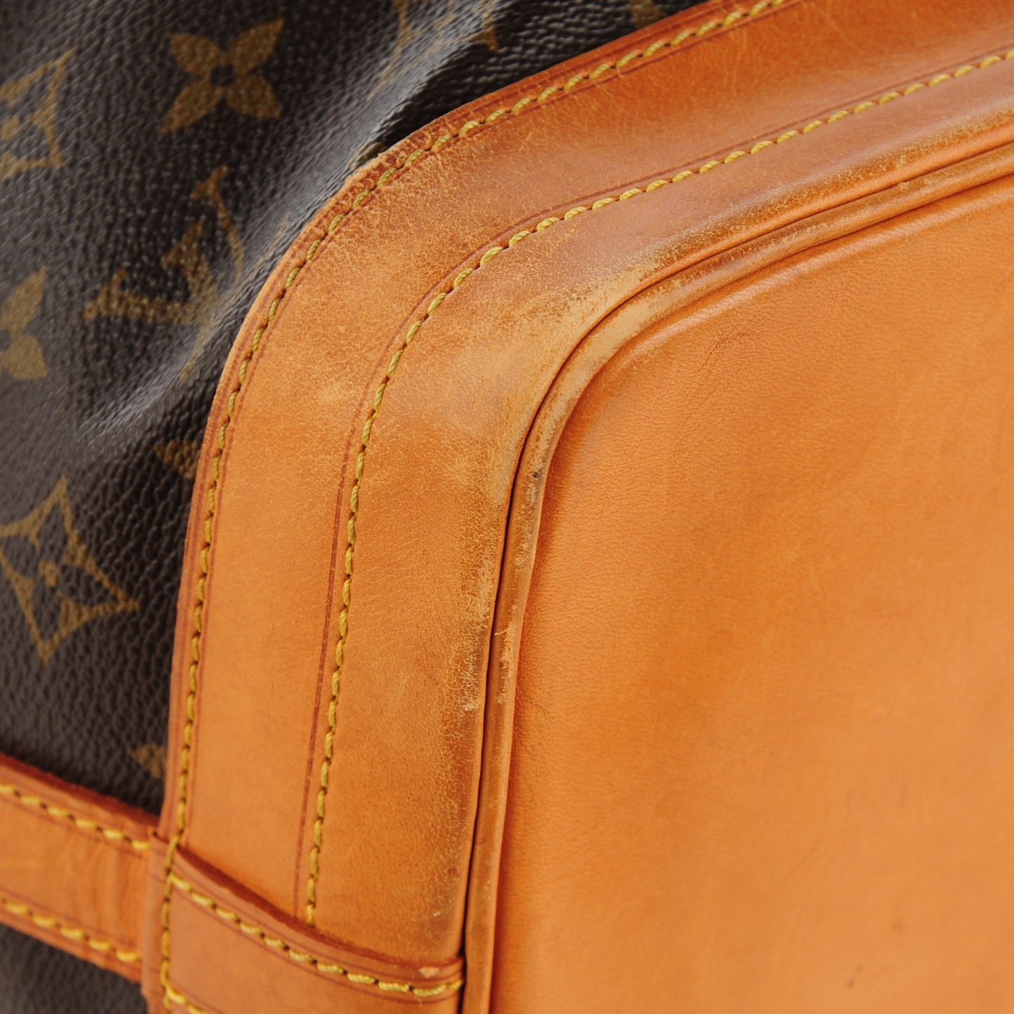 Monogram Noe