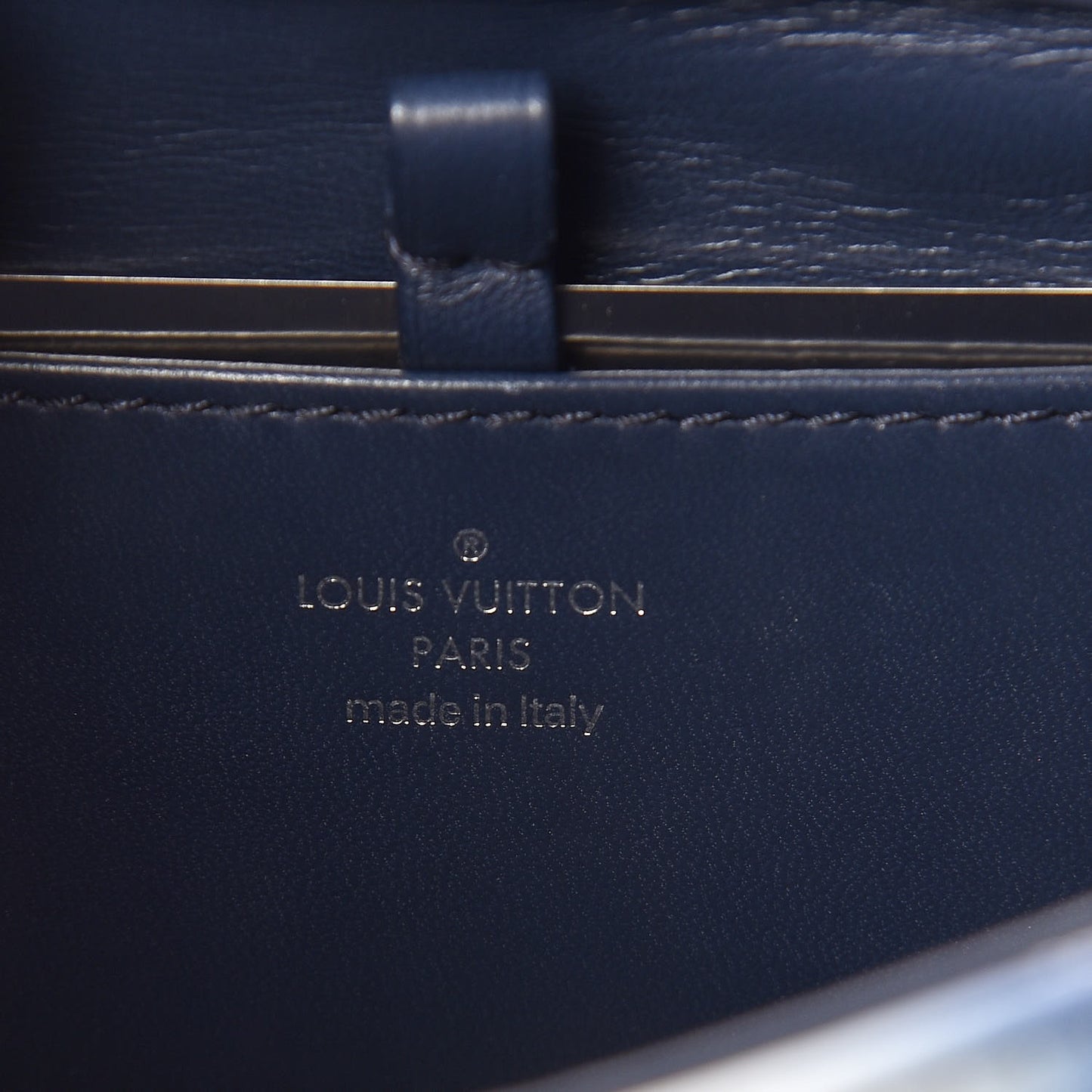 Lambskin Malletage Contraste GO-14 PM Blue