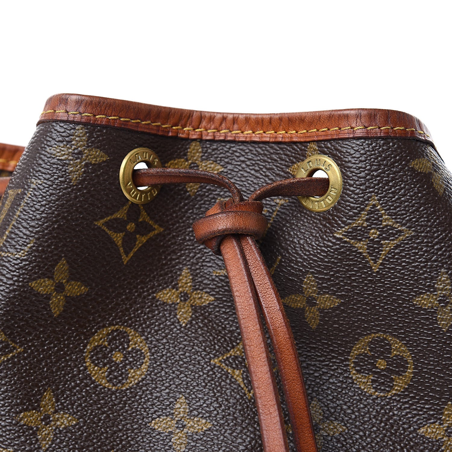 Louis Vuitton Monogram Petit Noe 15 of 19