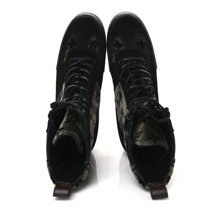 Louis Vuitton Velvet Calfskin Monogram Laureate Platform Desert Boots 39 Black Green 2 of 10