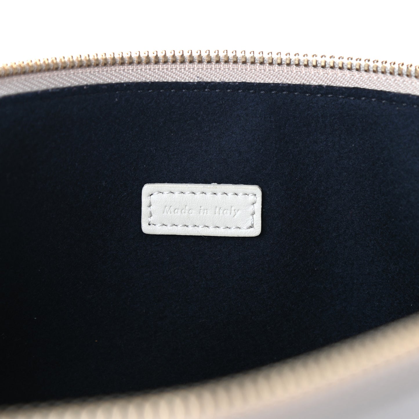 Shiny Smooth Calfskin Zipped Twisted Cabas Beige White