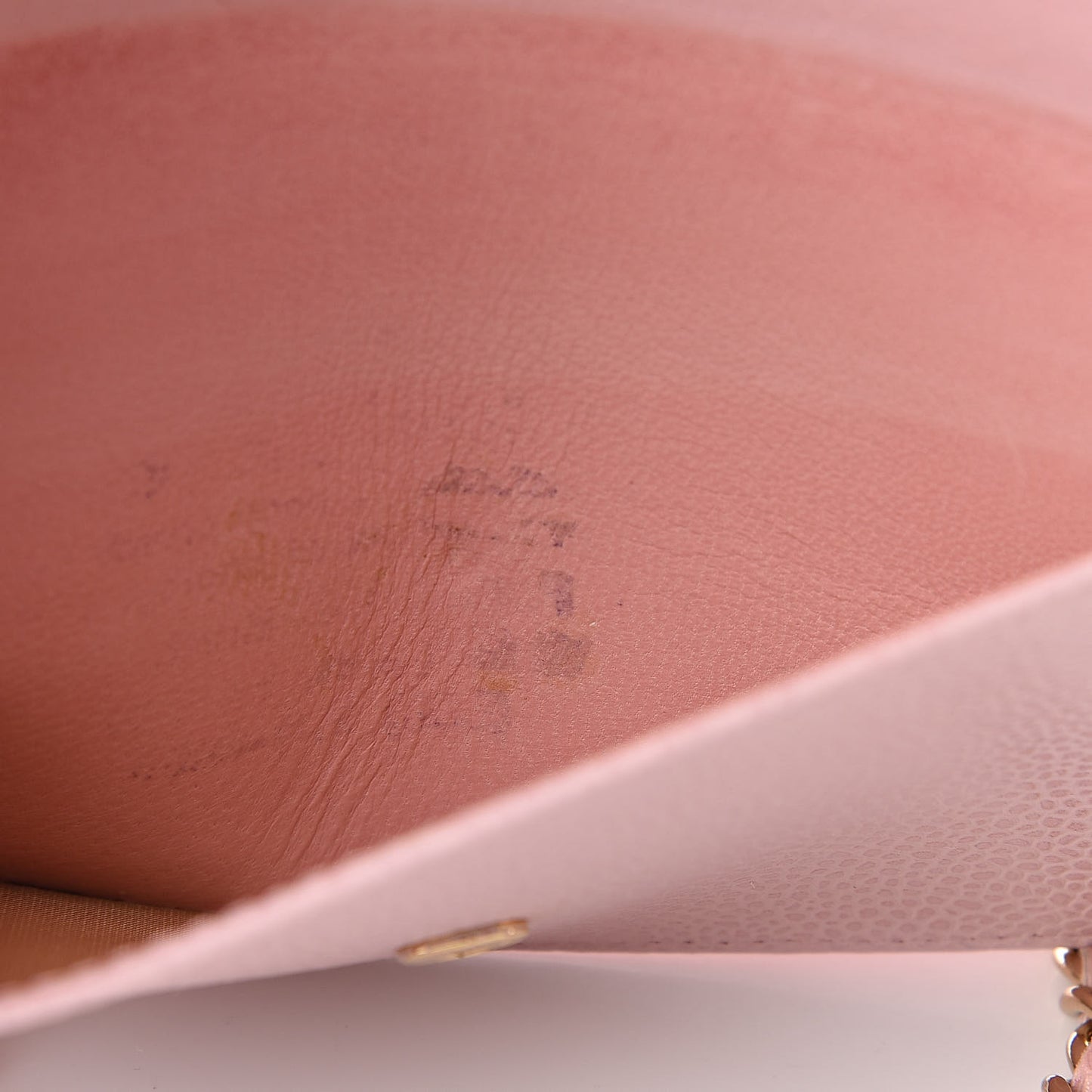 Caviar Timeless CC Wallet On Chain WOC Pink