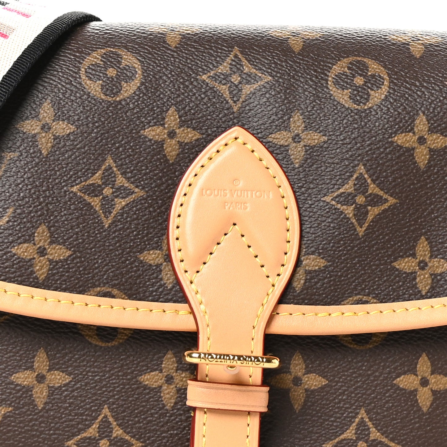 Monogram Diane Black