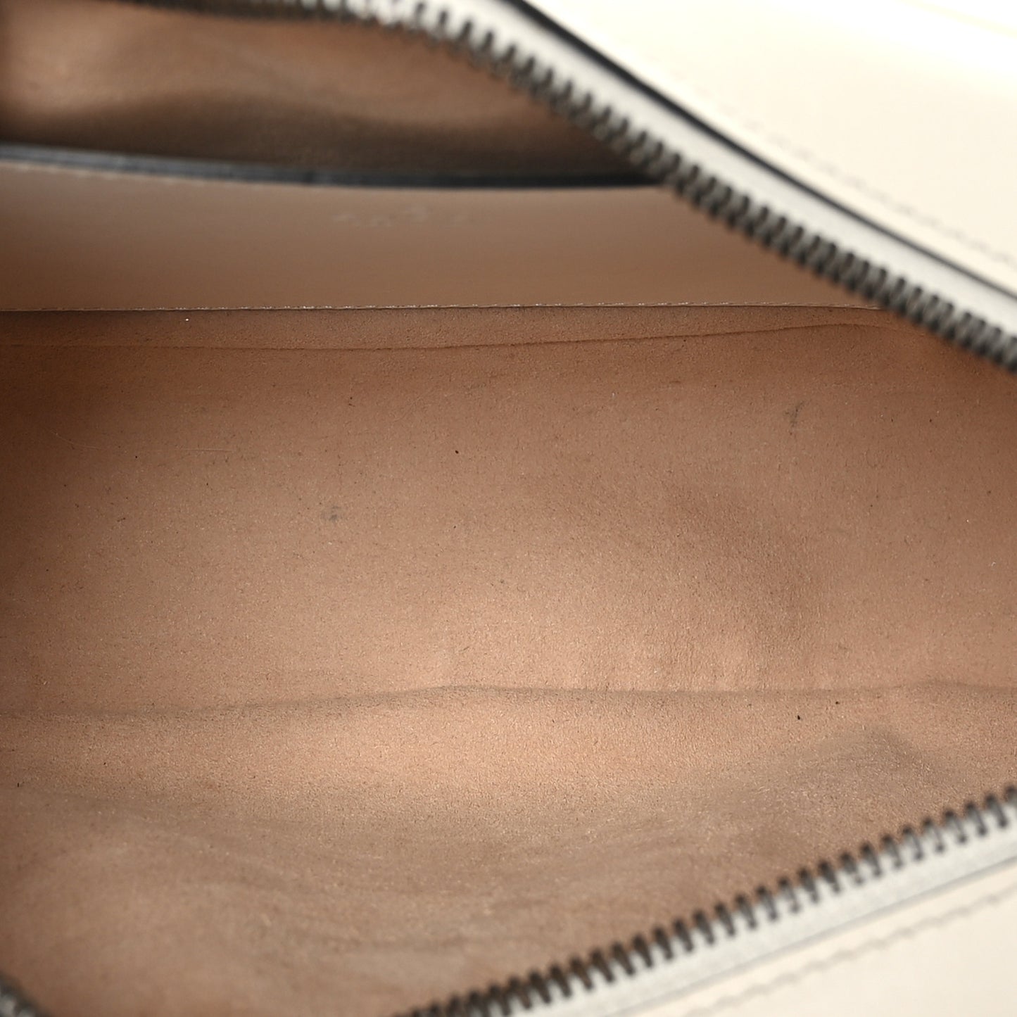 Calfskin Matelasse Small GG Marmont Chain Shoulder Bag White
