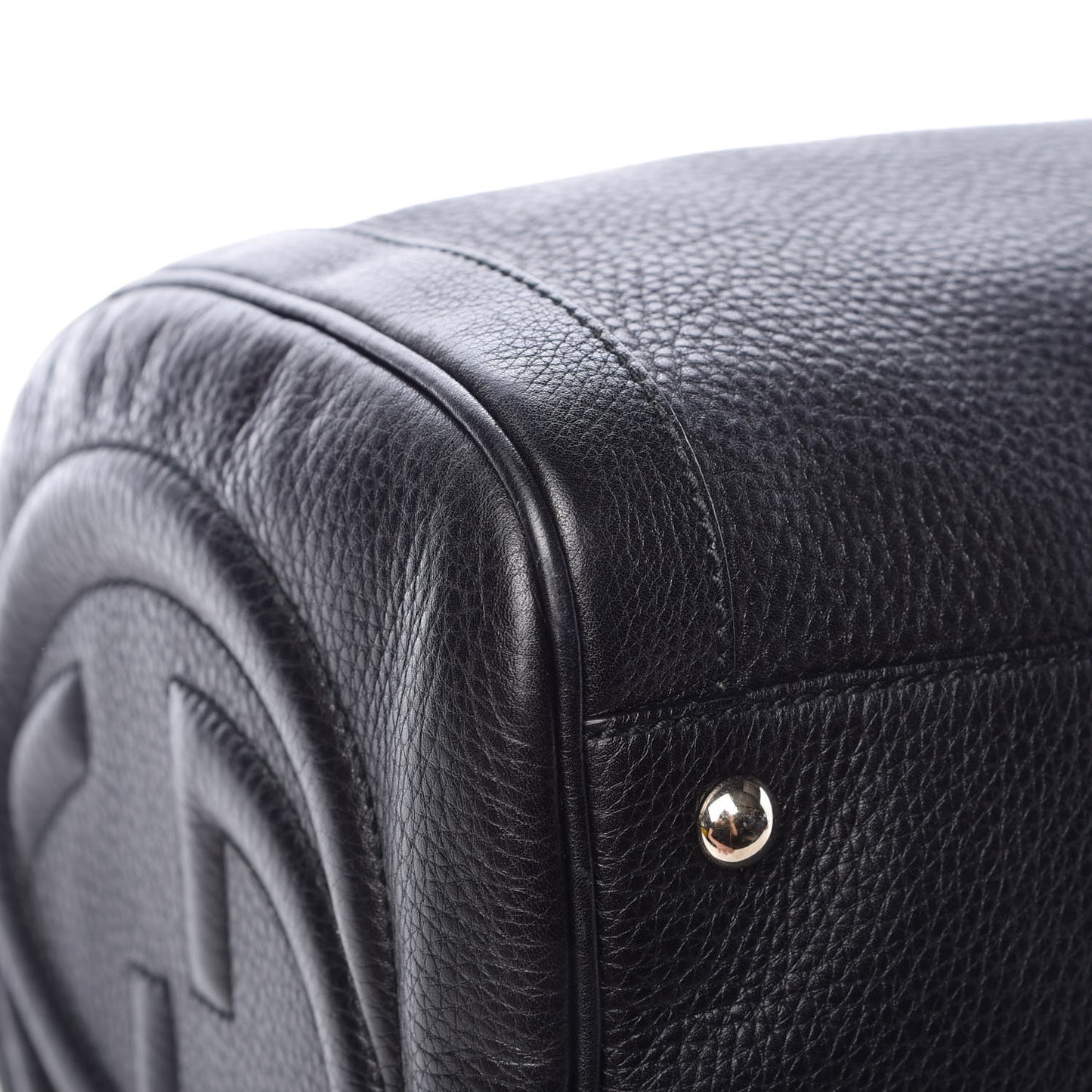 Pebbled Calfskin Medium Soho Boston Black