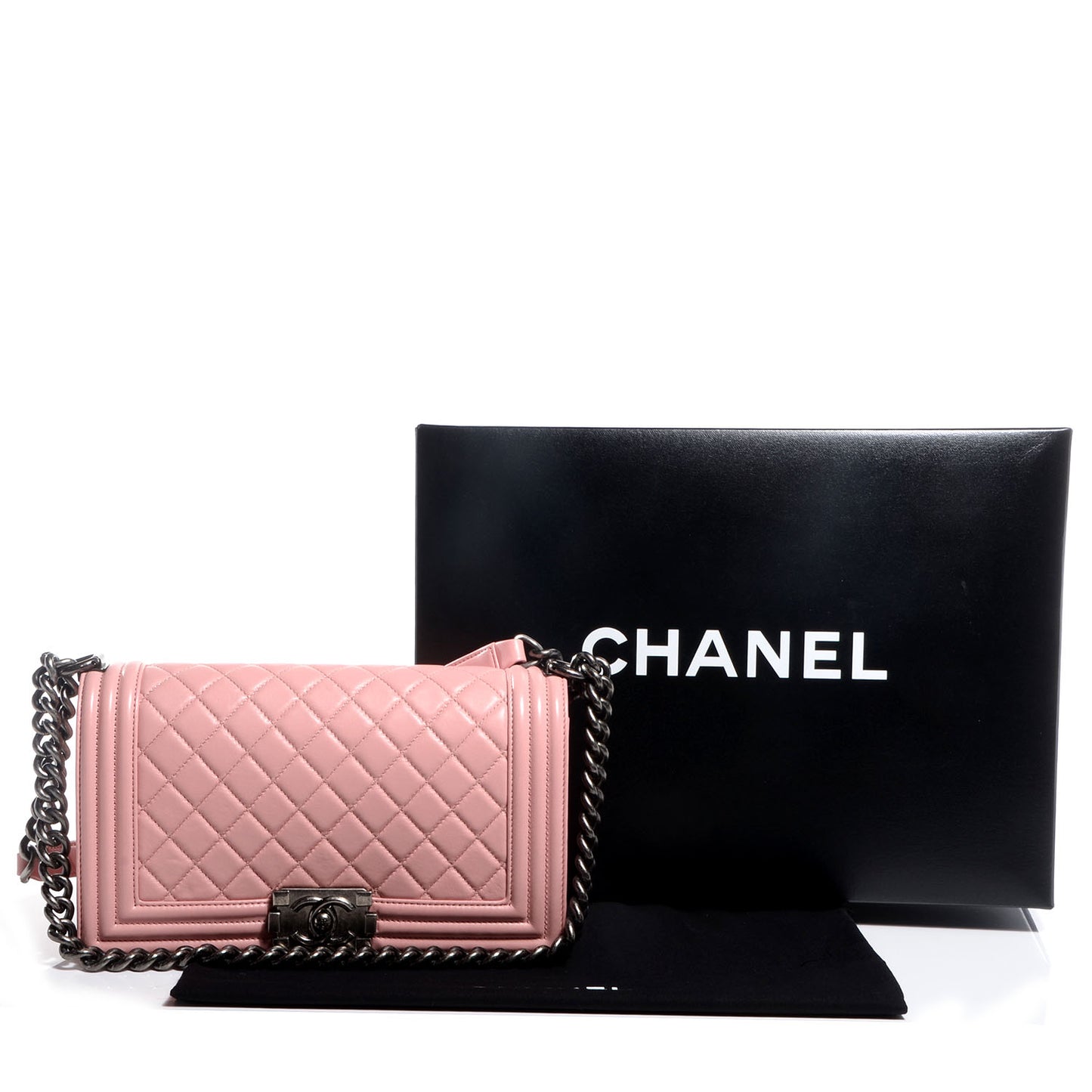 Lambskin Quilted Medium Boy Flap Light Pink