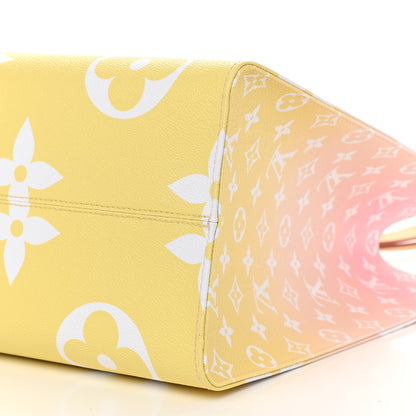 Louis Vuitton Monogram Giant By The Pool Onthego GM Light Pink 10 of 11