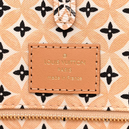 Louis Vuitton Monogram Giant By The Pool 2.0 Onthego MM Beige 6 of 10