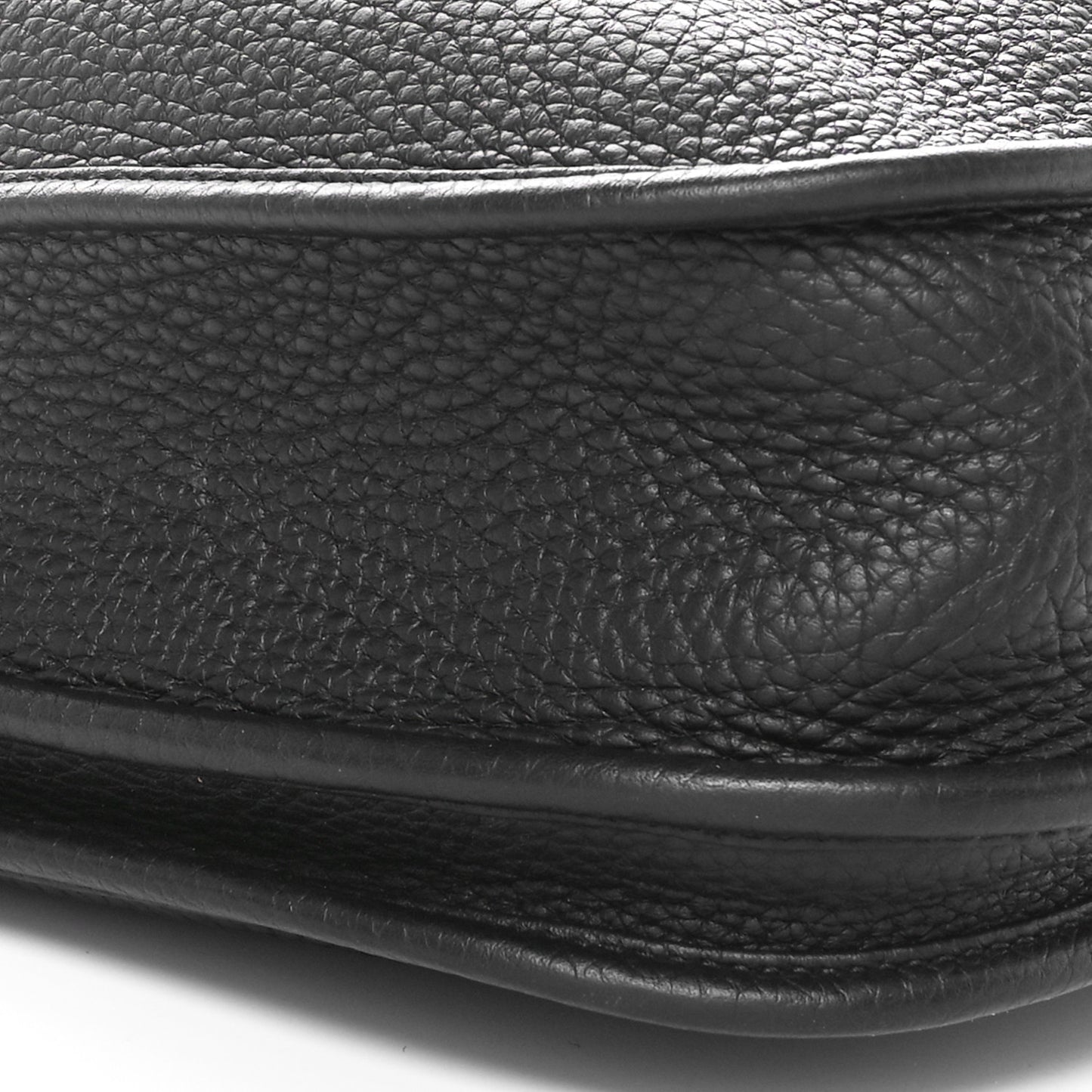 Taurillon Clemence EVELYNE III PM Black