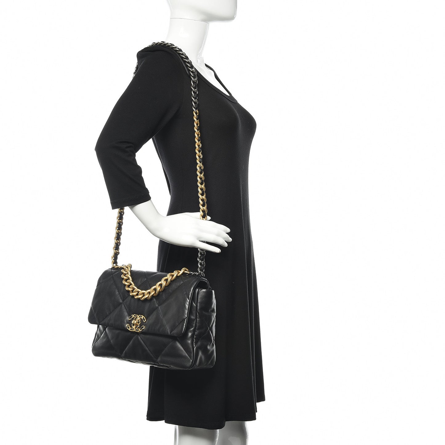 Lambskin Quilted Large 19 Flap Black