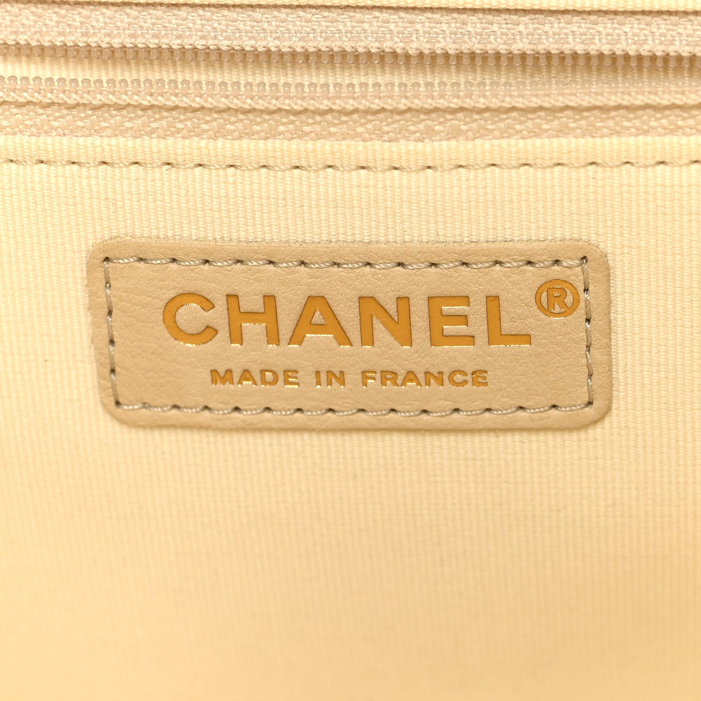 Caviar Quilted Small Shopping Tote White