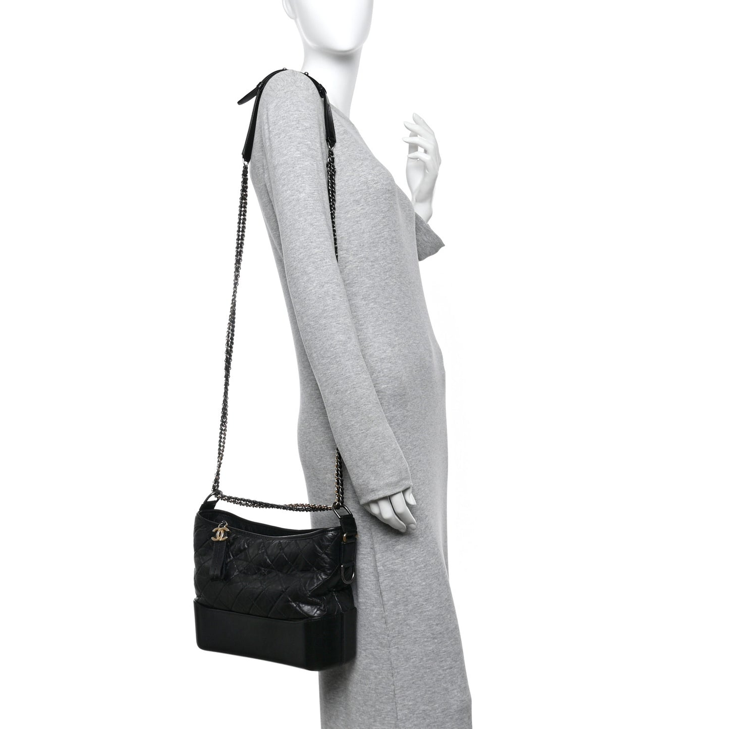 Aged Calfskin Quilted Medium Gabrielle Hobo Black