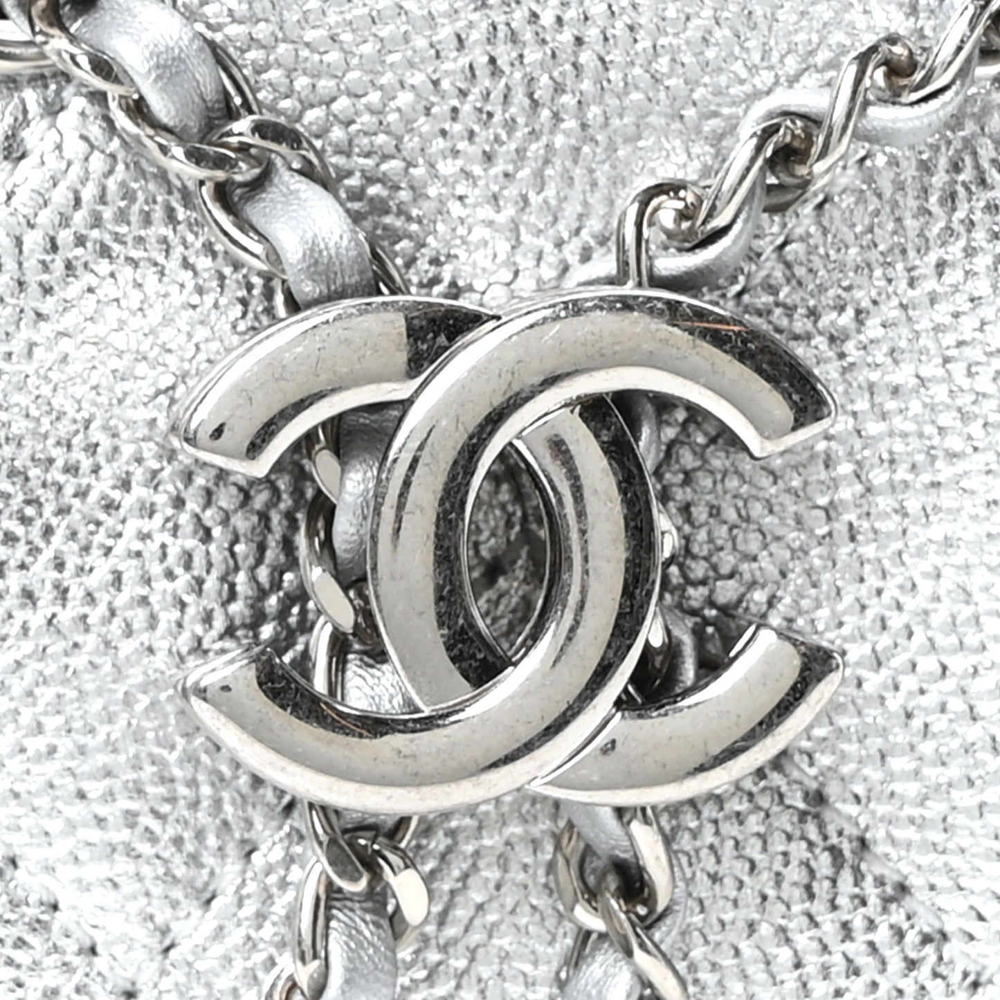 Metallic Caviar Quilted Mini Chanel 25 Handbag Silver