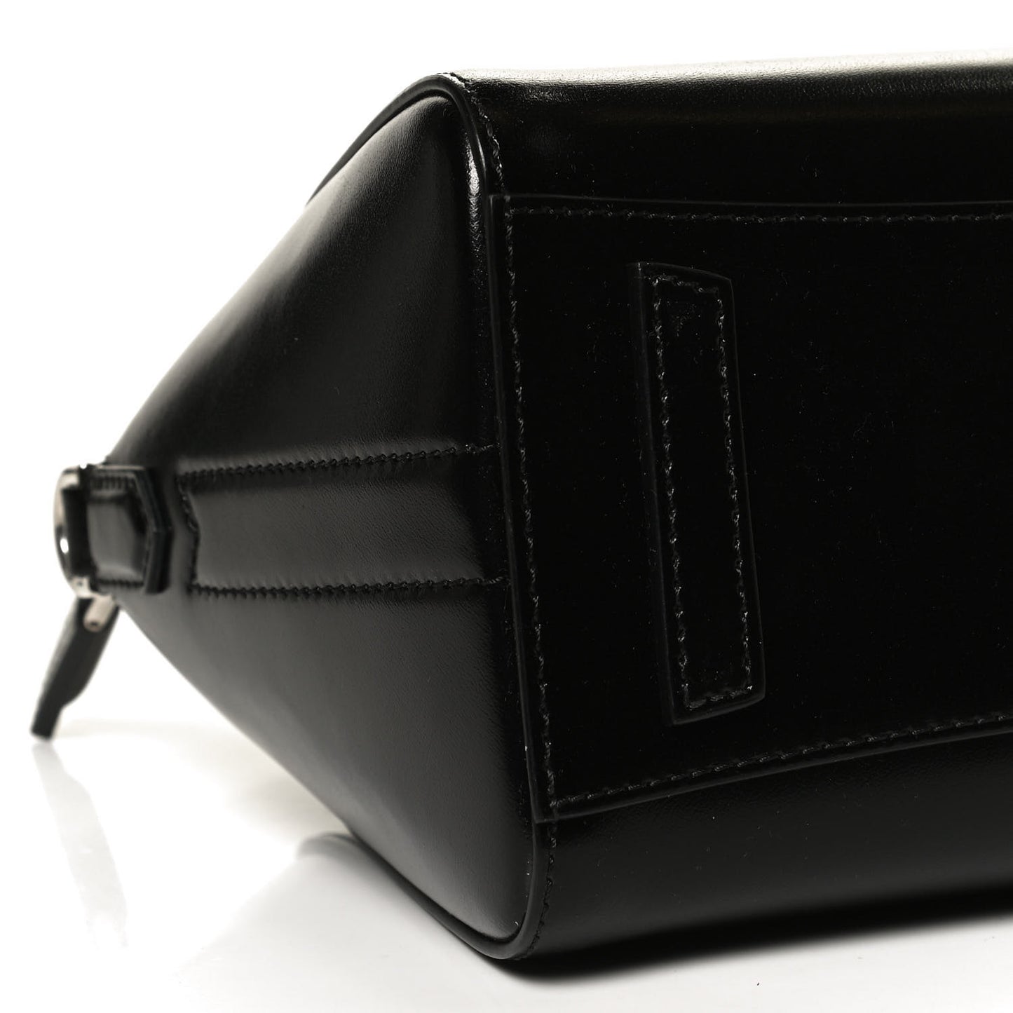 Shiny Lord Calfskin Mini Antigona Black