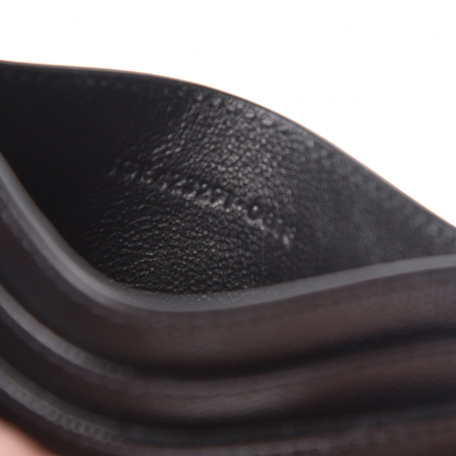 Saint Laurent Grain De Poudre Matelasse Chevron Monogram Credit Card Case Black 7 of 8