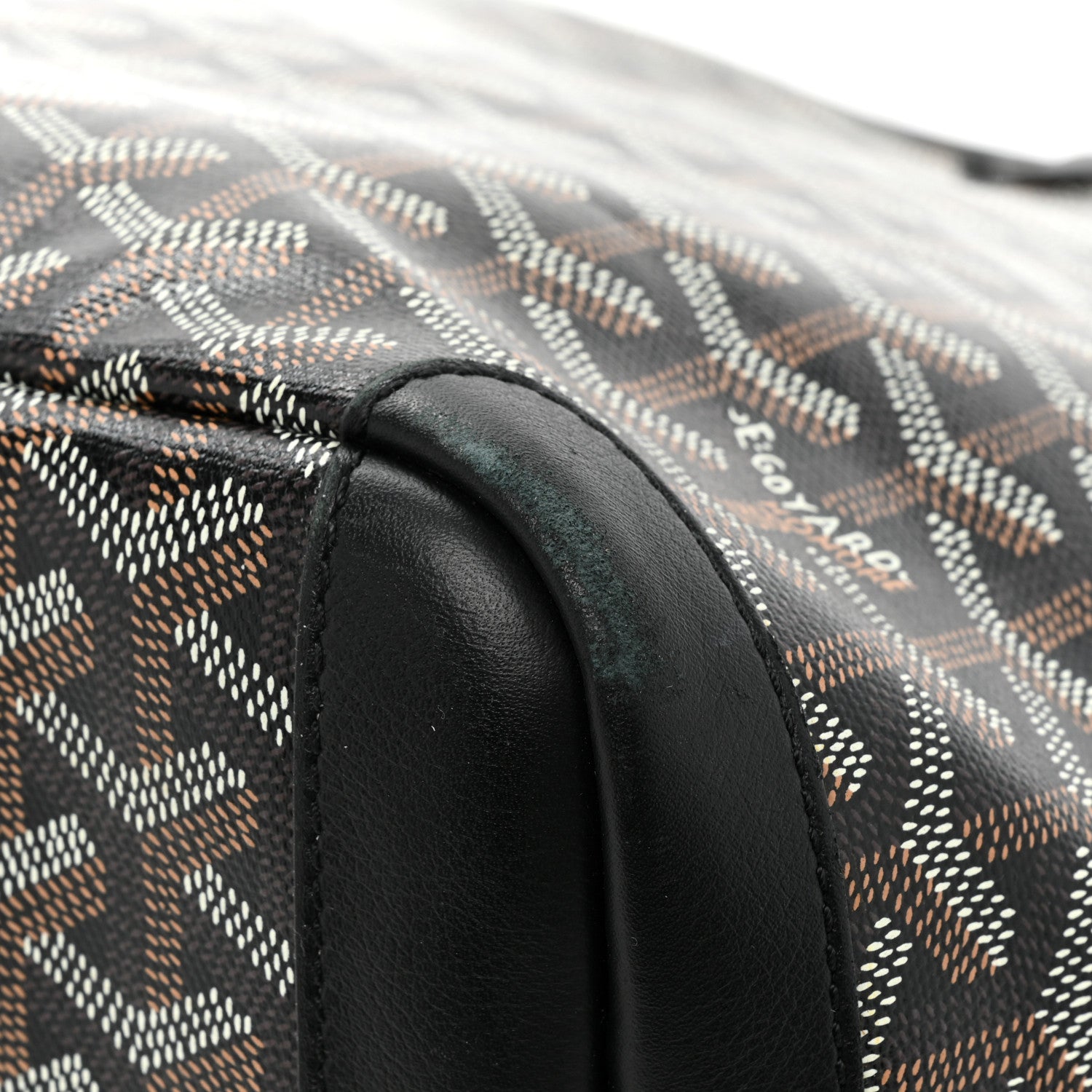 Goyard Goyardine Artois MM Black 17 of 19