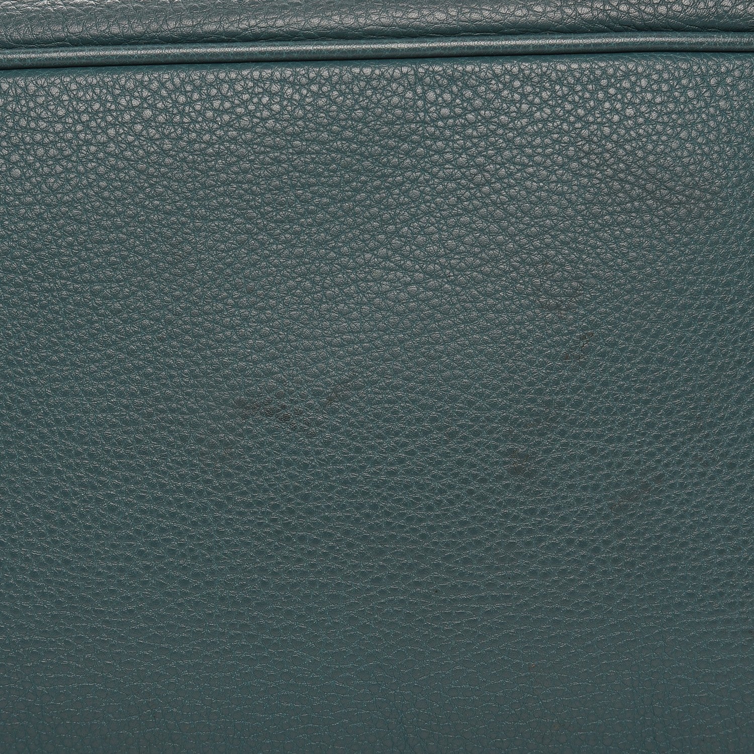 Louis Vuitton Mahina L Lagon 7 of 9