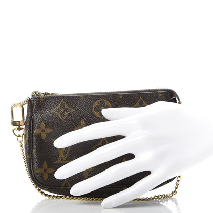 Louis Vuitton Monogram Mini Pochette Accessories 2 of 9