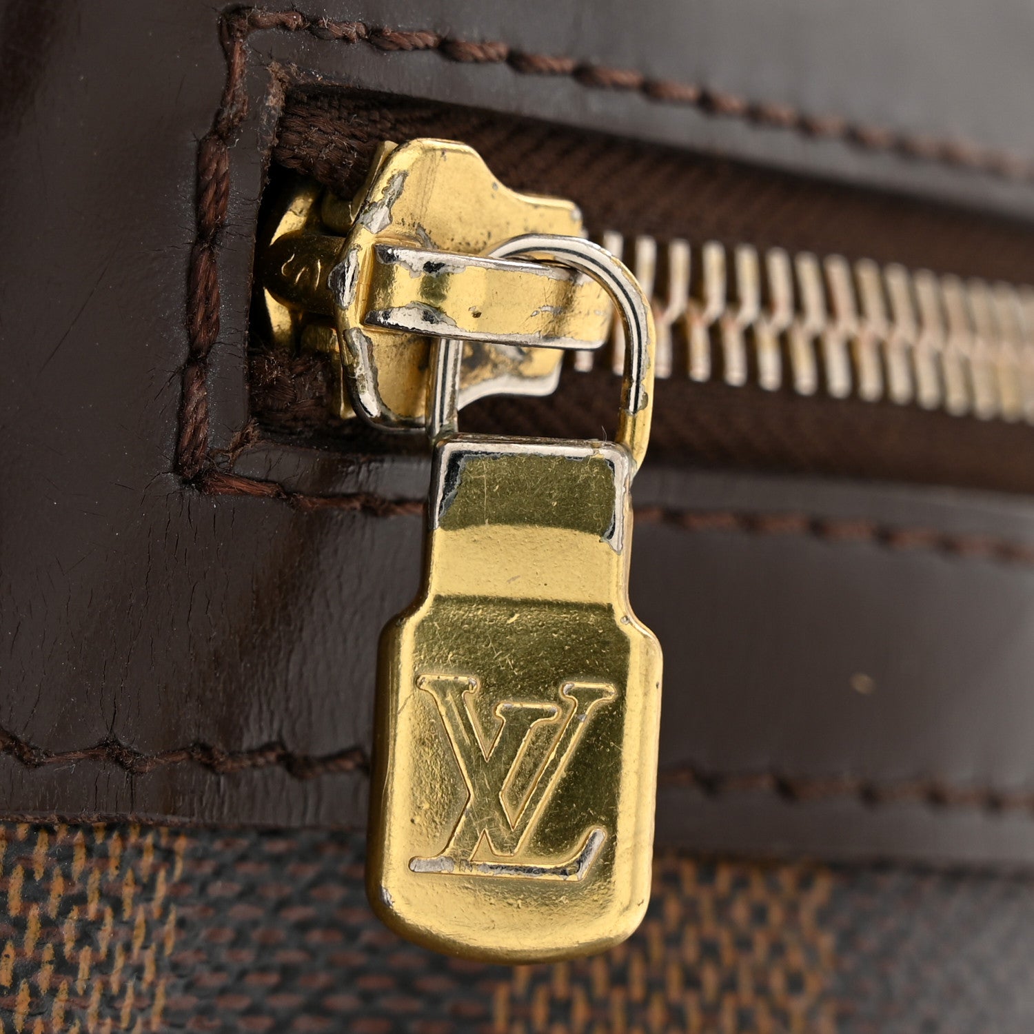Louis Vuitton Damier Ebene Bastille Messenger 11 of 12