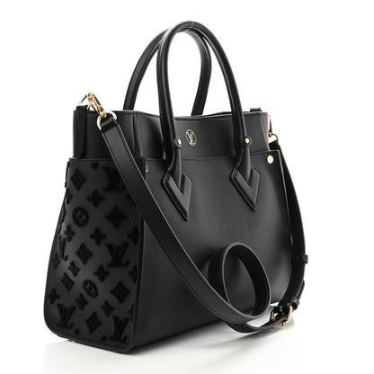Louis Vuitton Calfskin Monogram Tufting On My Side Black 3 of 9