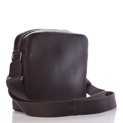 Louis Vuitton Taiga Anton Messenger PM Acajou 3 of 9