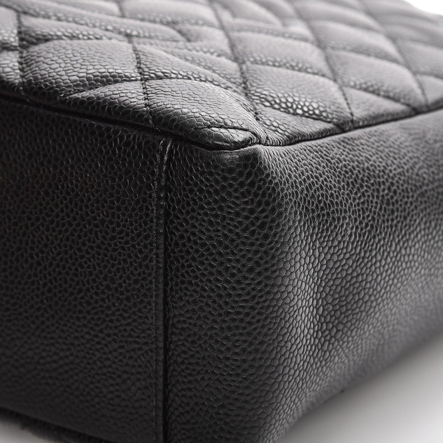 Caviar Quilted Petit Shopping Tote PST Black