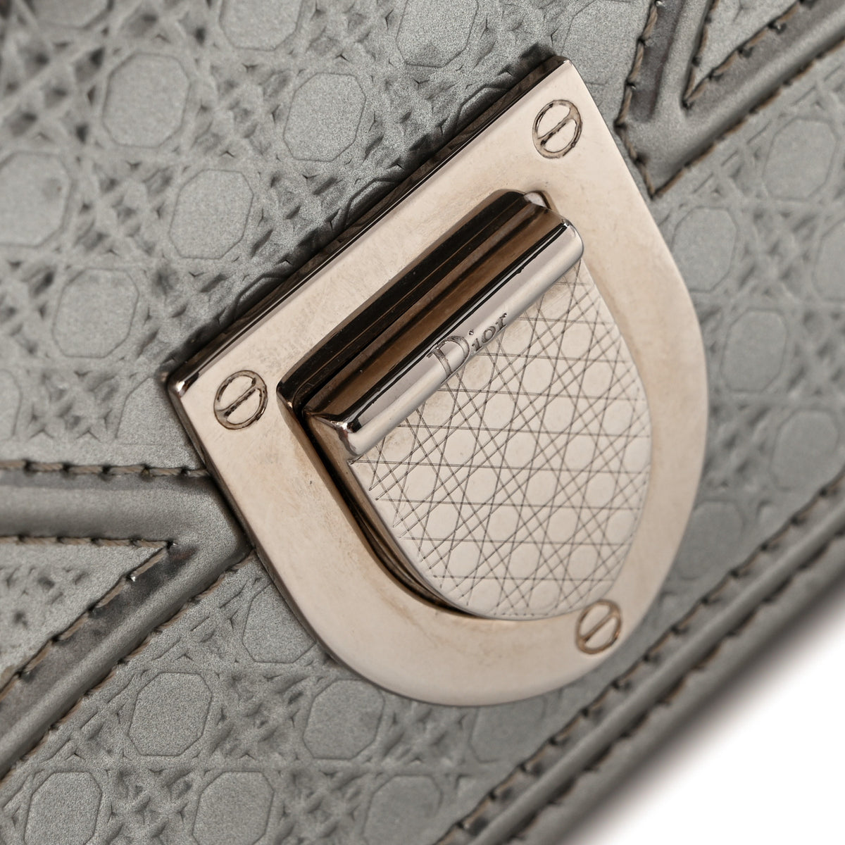 Christian Dior Metallic Patent Micro-Cannage Diorama Elancee Wallet Onyx Silver 10 of 11