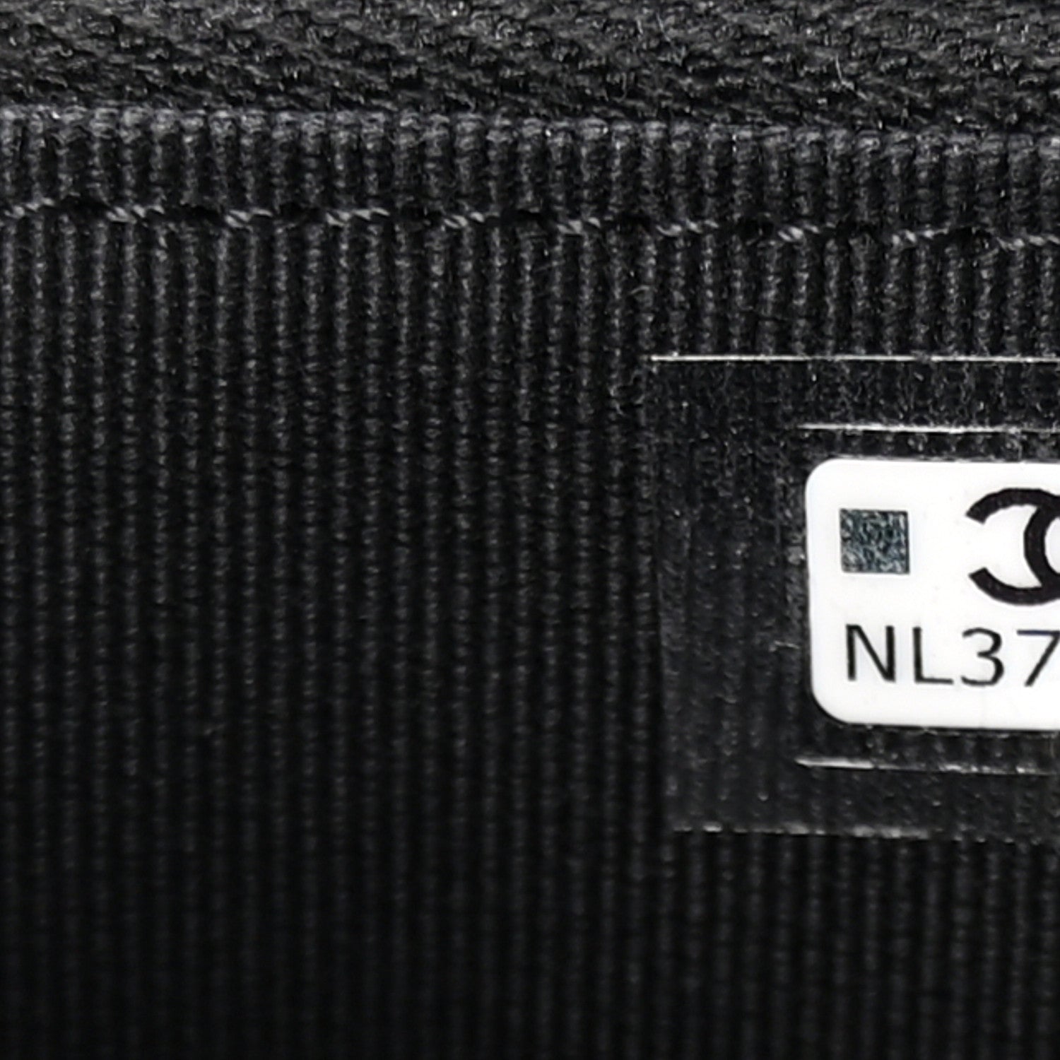 Chanel Caviar Quilted XL CC Zip Around Card Holder Black 7 of 8