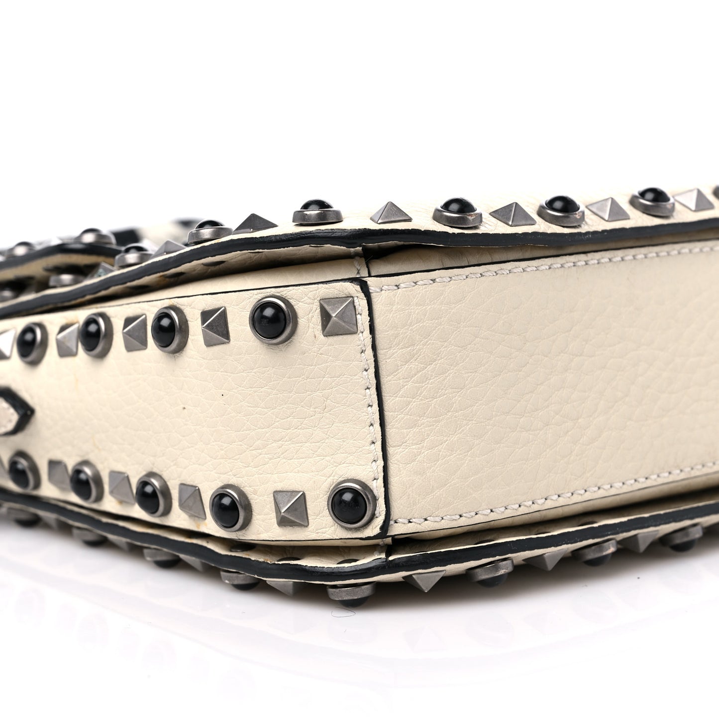 Pebbled Calfskin Onyx Medium Guitar Strap Rockstud Rolling Flap Saddle Bag Ivory