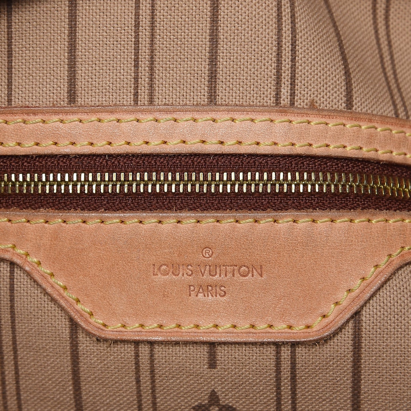 Monogram Delightful GM
